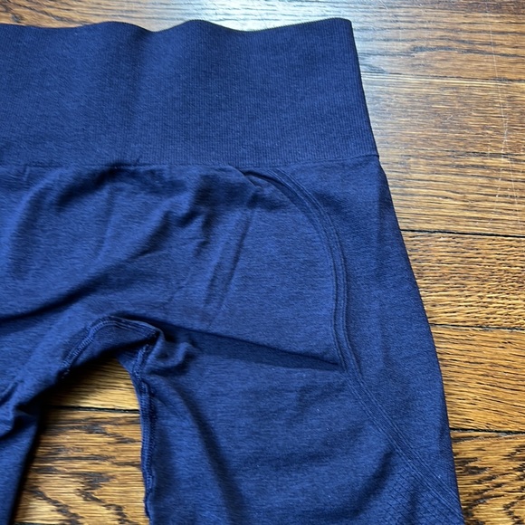 Lululemon In The Flow Crop ll Size 4 - Picture 12 of 16